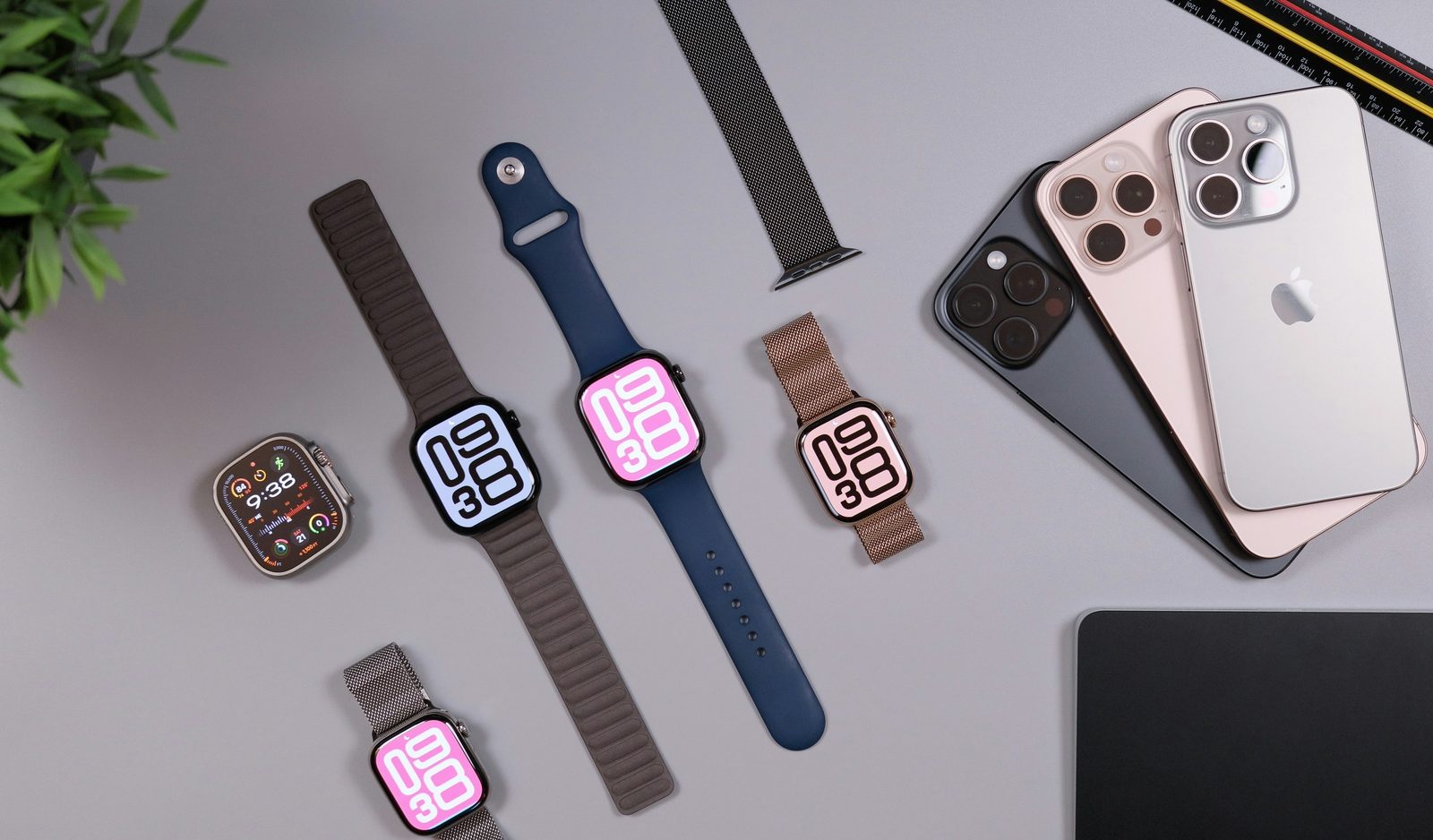 Apple Watch and iPhone accessories flat lay